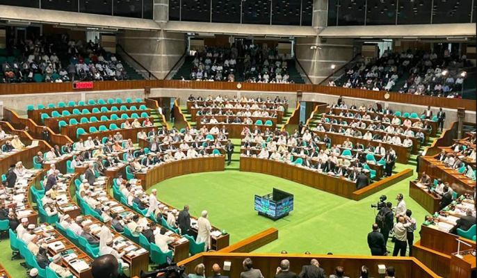 https://daily-bangladeshmirror.com/post/sngsde-mntreeder-onupsthiti-niye-kshov-prkas